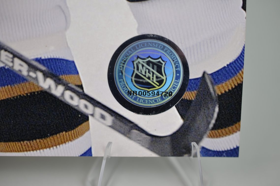 Photos and Jersey Signed- Hulls, Crosby, & Ovechkin, photo 8 of 15