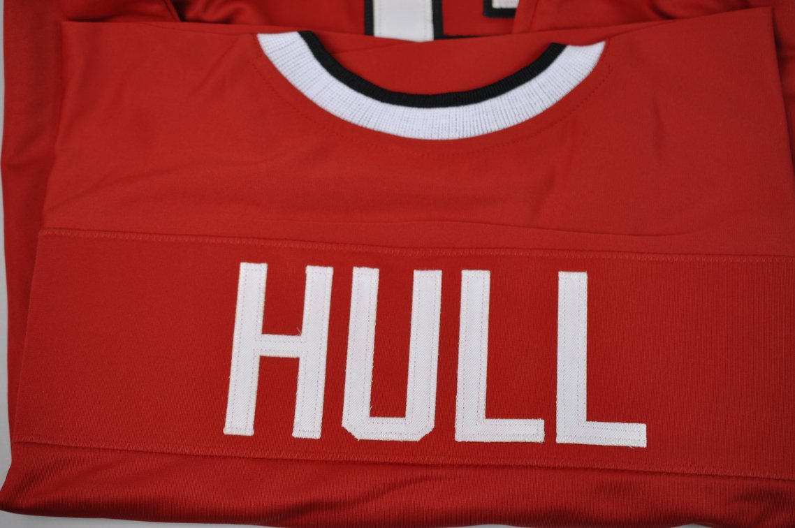 Photos and Jersey Signed- Hulls, Crosby, & Ovechkin, photo 13 of 15