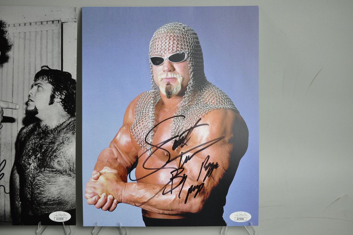 Greatest Wrestlers Photographs w/ Signatures, photo 9 of 10
