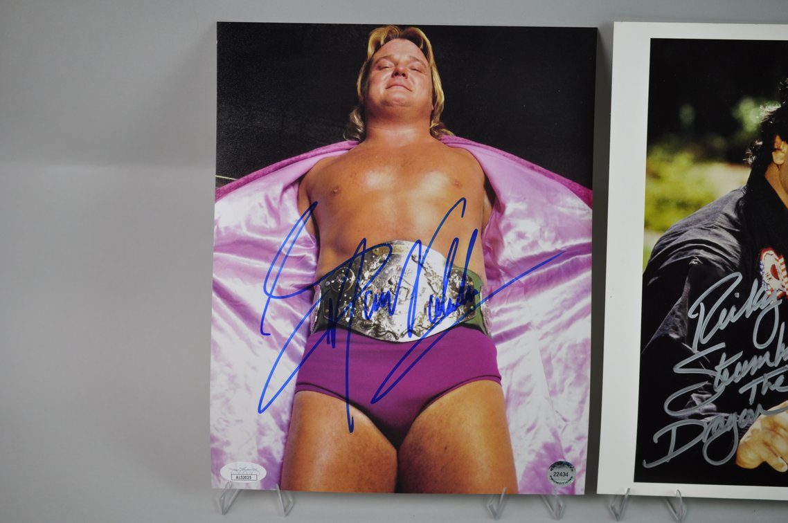 Greatest Wrestlers Photographs w/ Signatures, photo 3 of 10