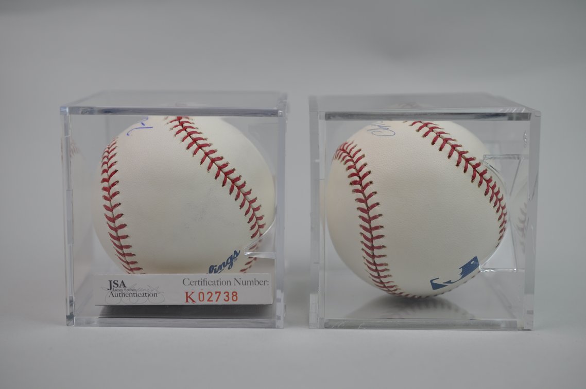Braves Signed Balls- Chipper Jones & Tom Glavine, photo 4 of 9