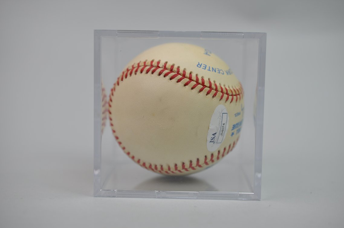 Reggie Jackson Signed Baseball, photo 6 of 7