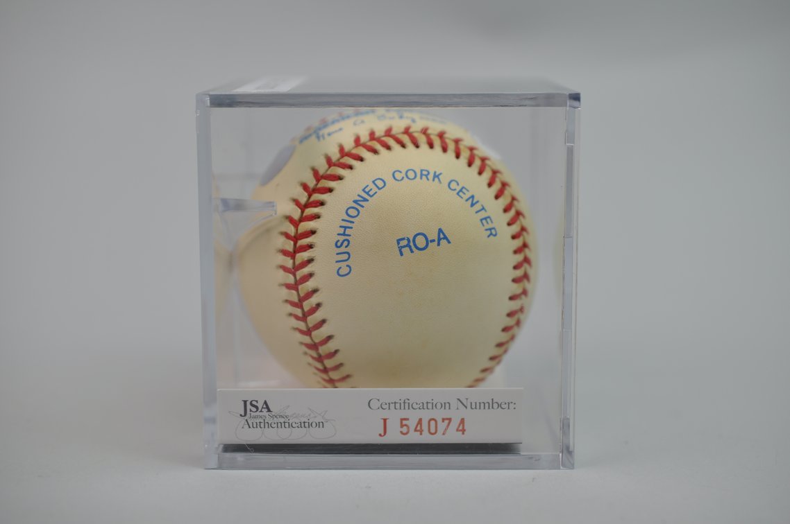 Reggie Jackson Signed Baseball, photo 3 of 7
