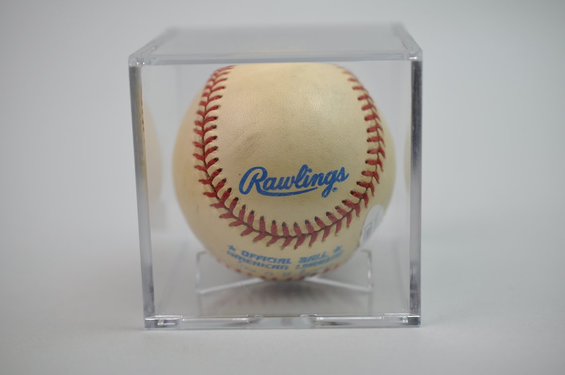Baseball Signed by Whitey Ford, photo 8 of 9