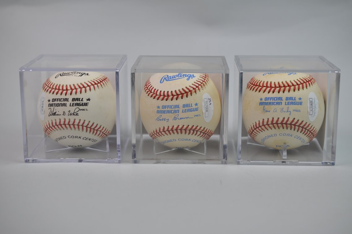 Baseballs Signed by Famous Players of the 70's, photo 6 of 9