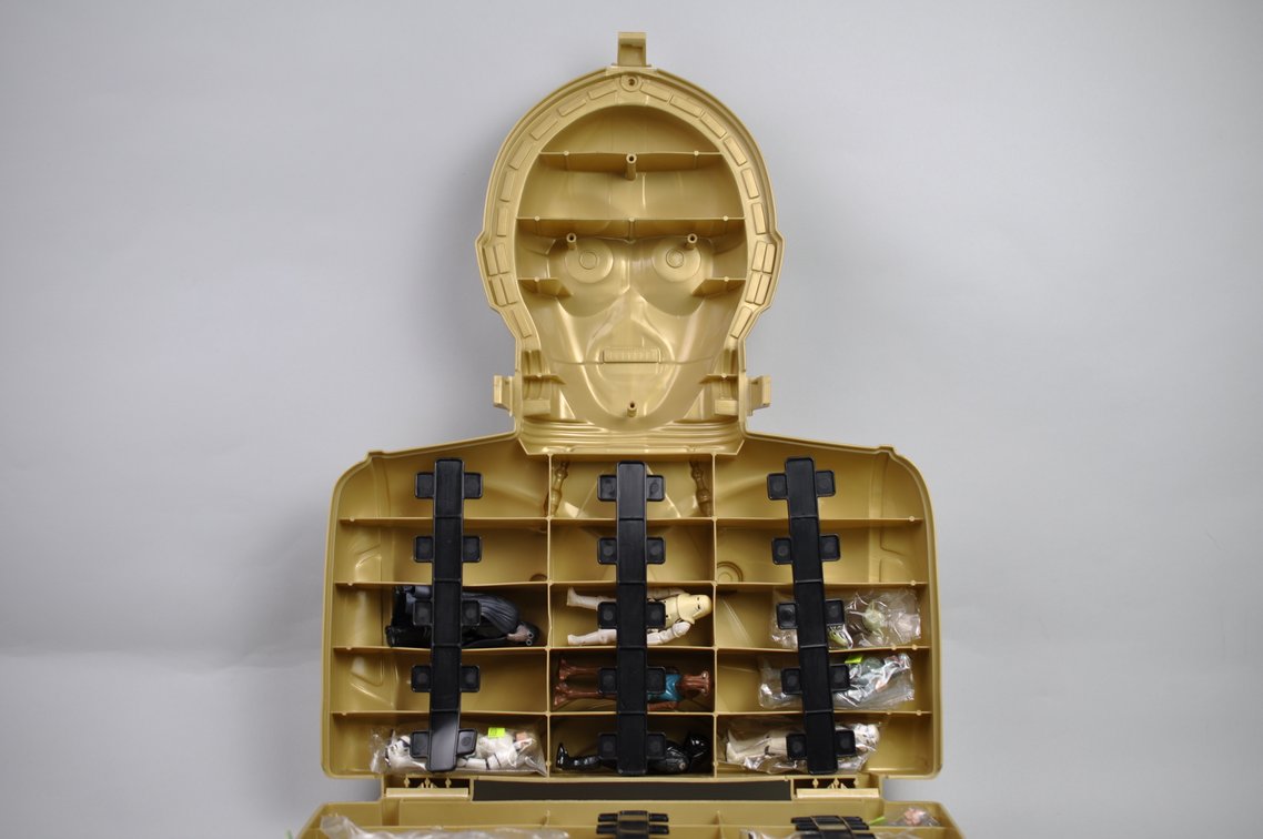 Vintage Star Wars C-3PO Case w/Figures, photo 8 of 19