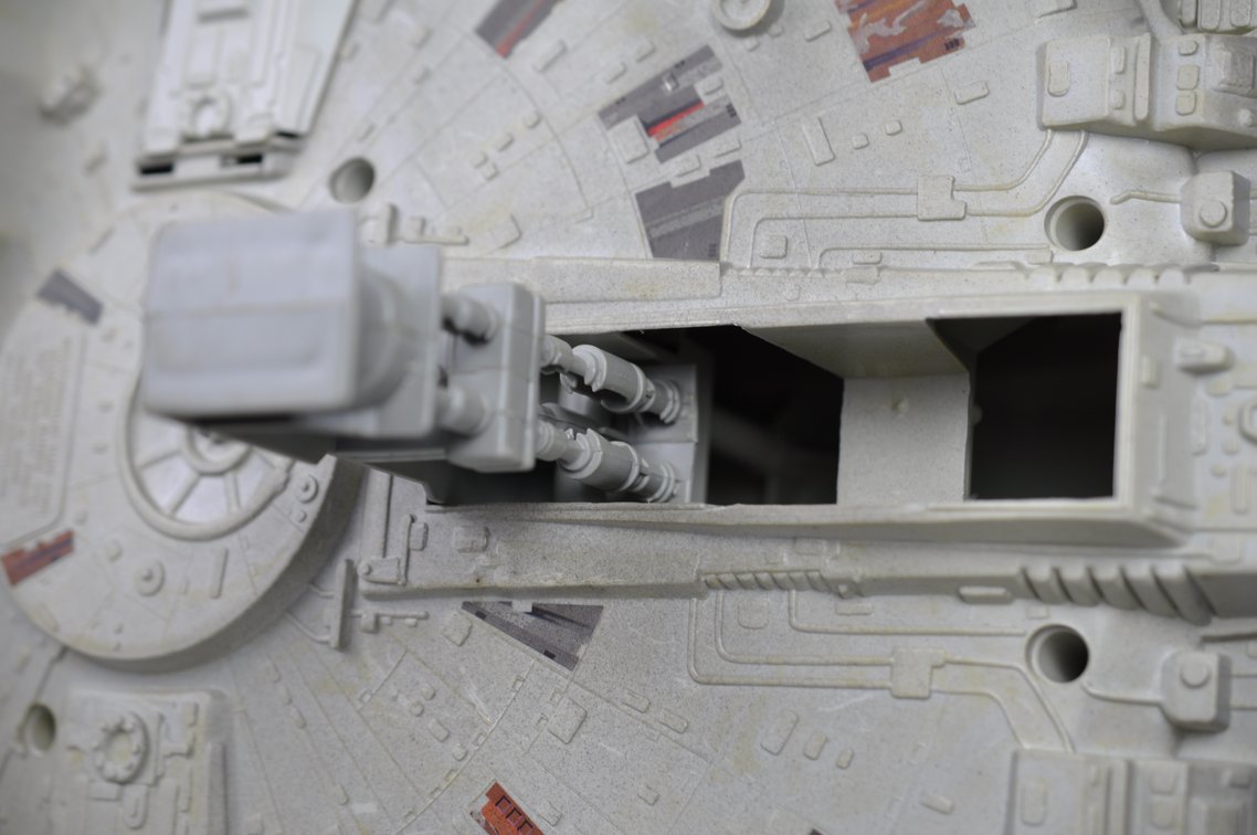 1995 Star Wars Millennium Falcon, photo 15 of 15
