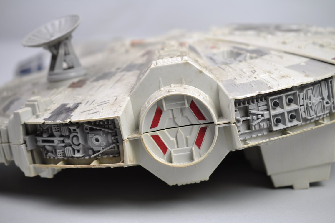 1995 Star Wars Millennium Falcon, photo 11 of 15