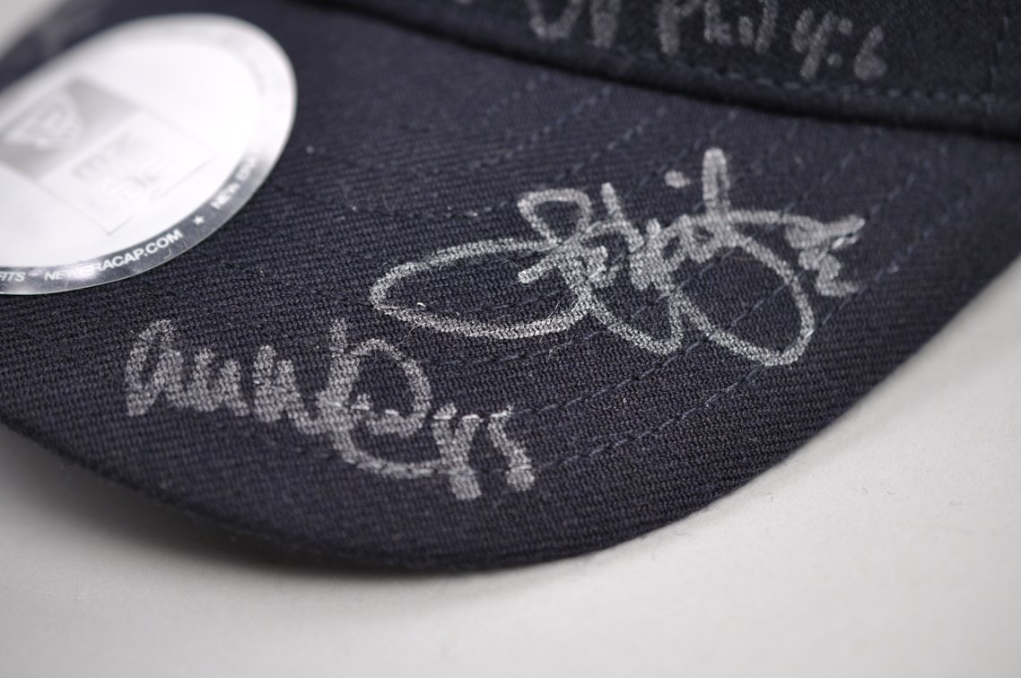 2010 Mariners Signed Hat w/LOA, photo 5 of 16