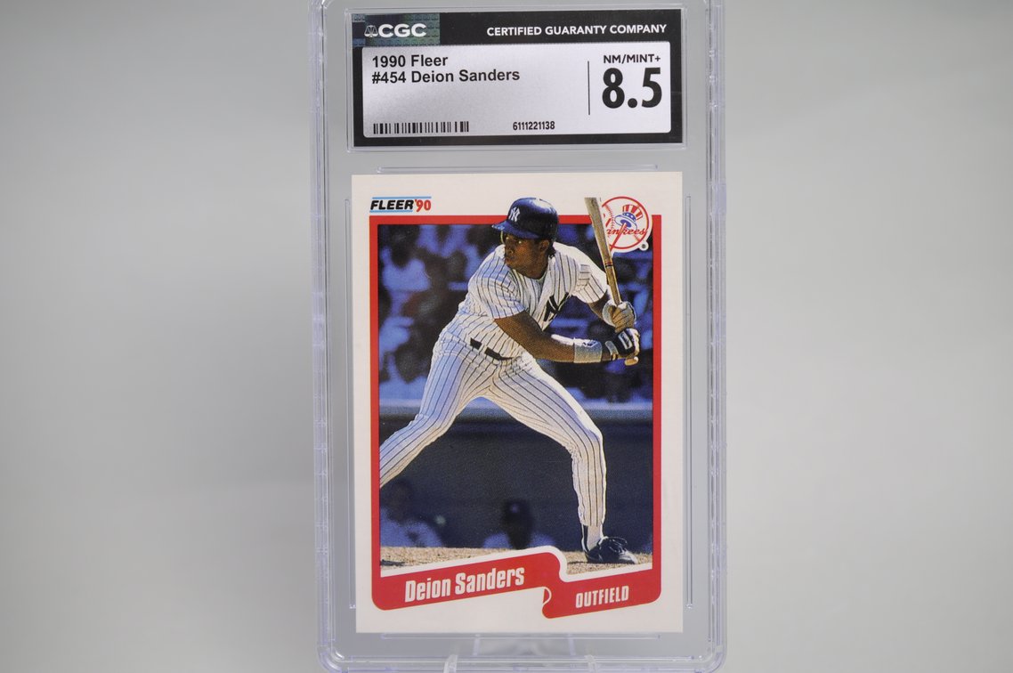 Deion Sanders Baseball & Football Rookie Cards, photo 3 of 6