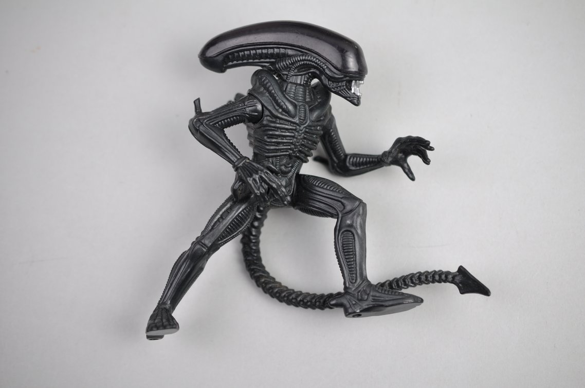 Alien Movie Comics & Figures, photo 2 of 21
