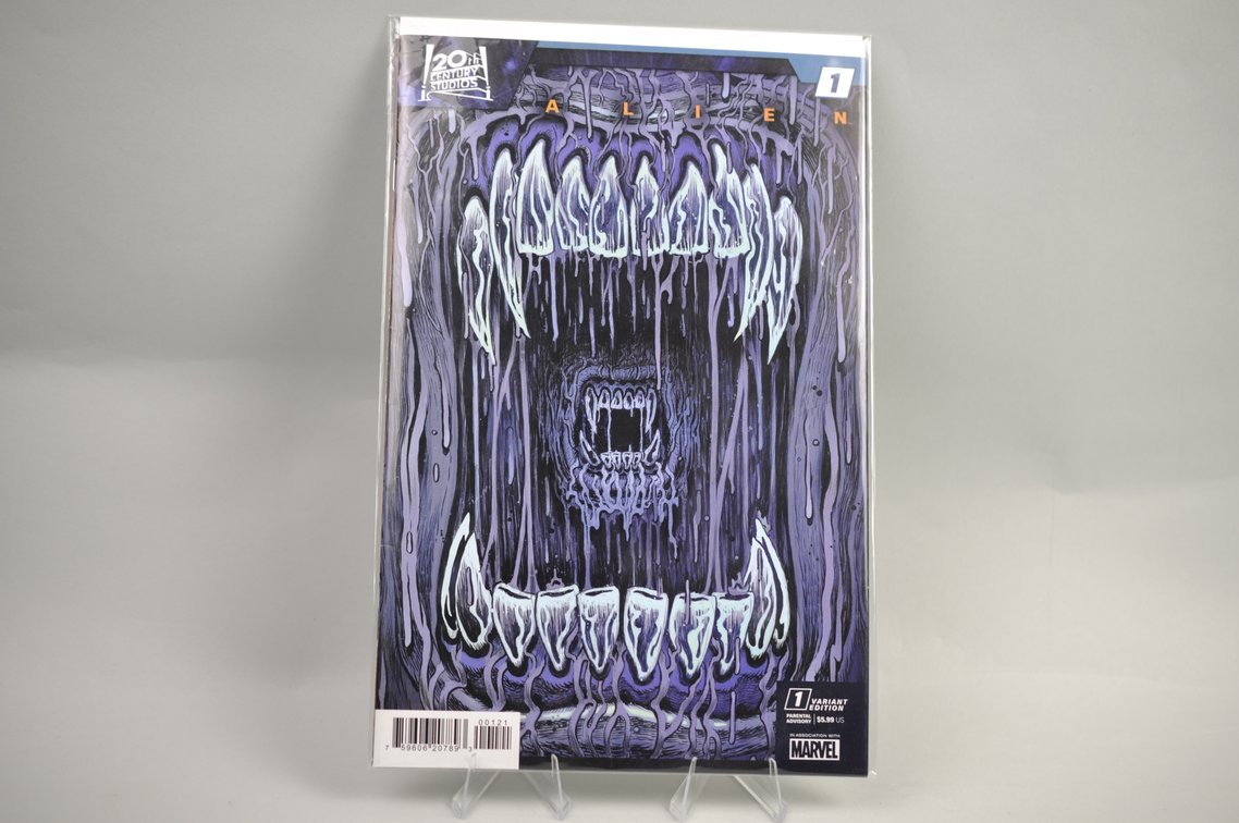 Alien Movie Comics & Figures, photo 19 of 21