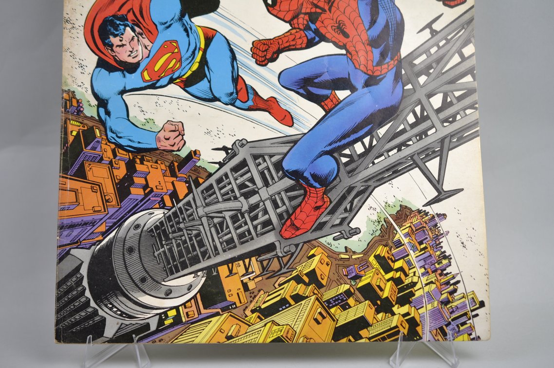 Superman vs The Amazing Spider-Man XL Comic, photo 3 of 4