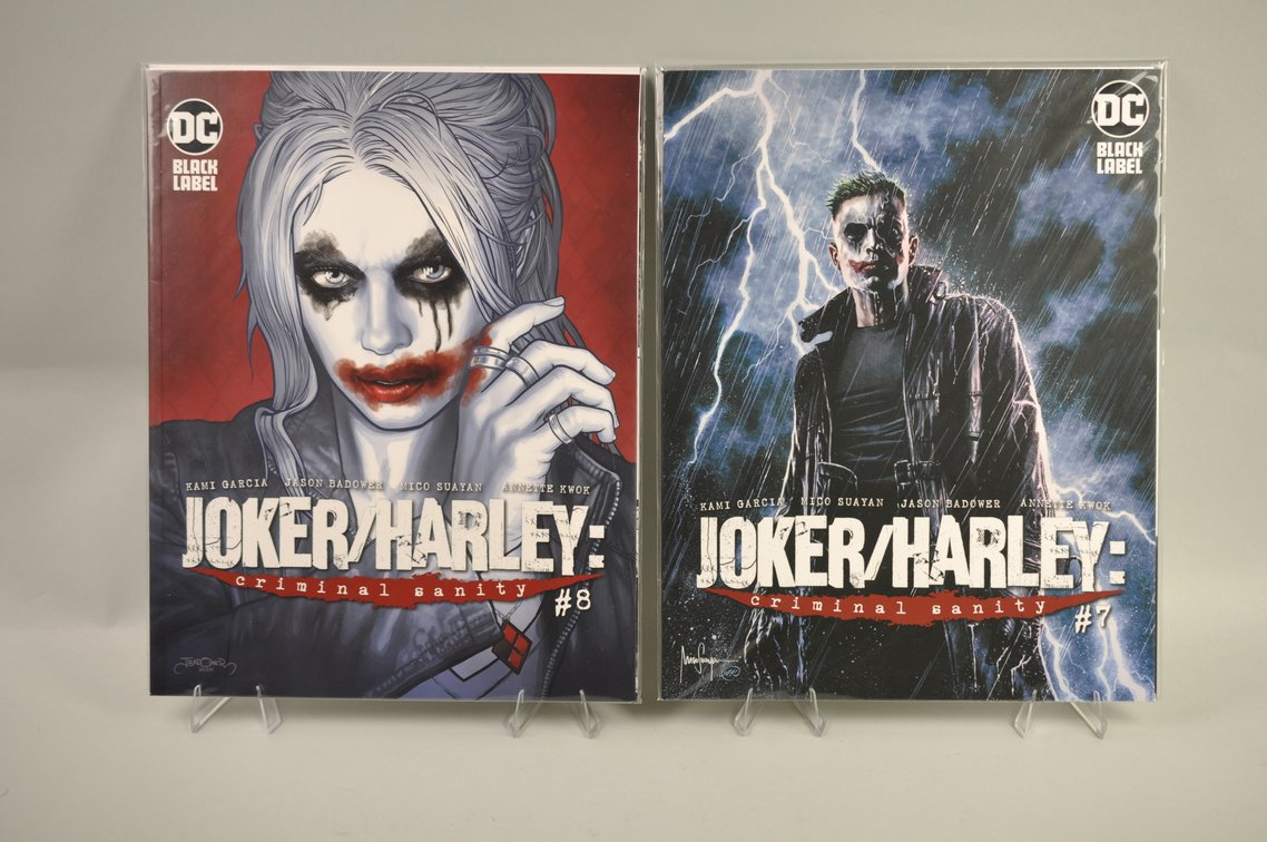 DC's Joker/Harley: Criminal Sanity Comic Set, photo 4 of 4