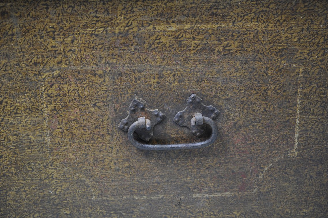 Wooden Blanket Chest with Forged Iron Hinges, photo 12 of 25