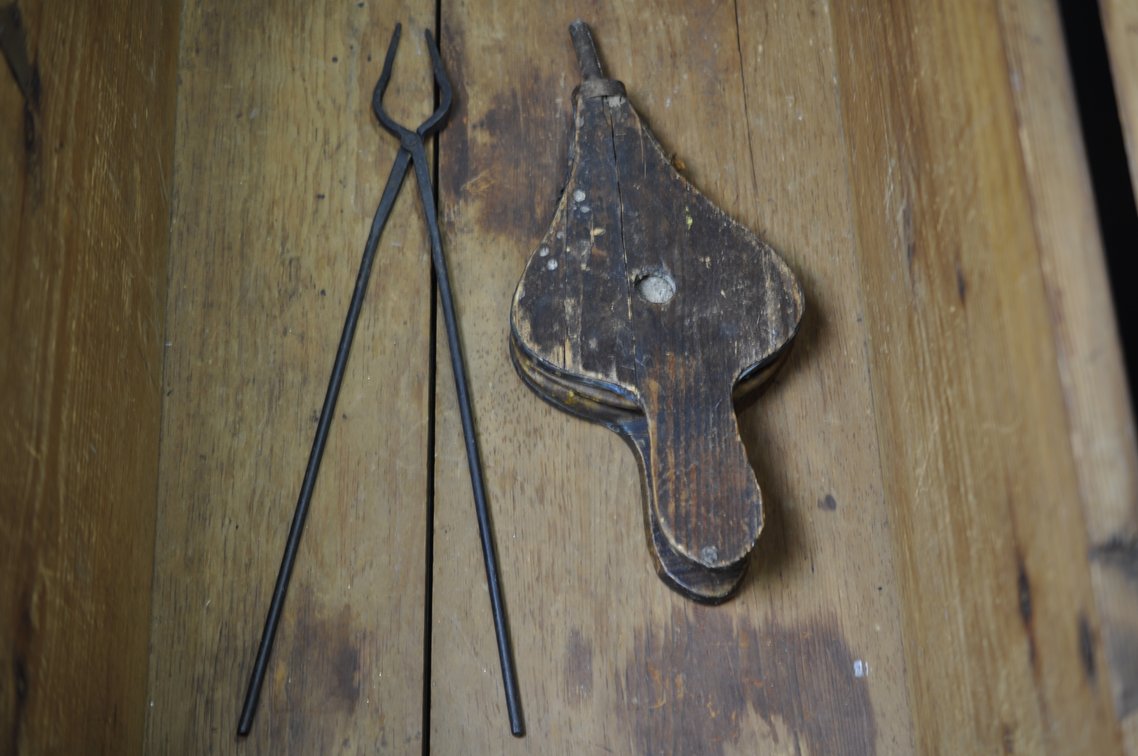 Wooden Blanket Chest with Forged Iron Hinges, photo 17 of 25