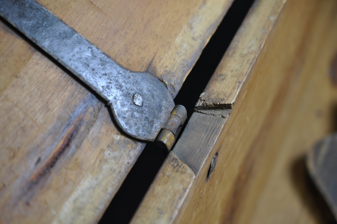 Wooden Blanket Chest with Forged Iron Hinges, photo 20 of 25