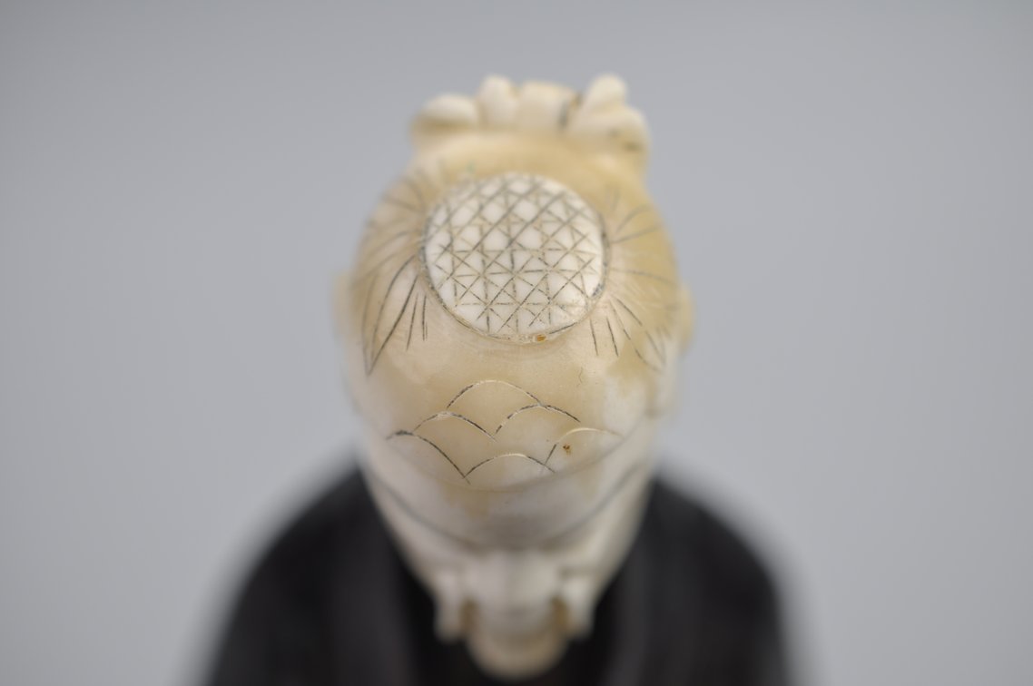 Okimono Japanese Carved Figure, Meiji Period, photo 19 of 19