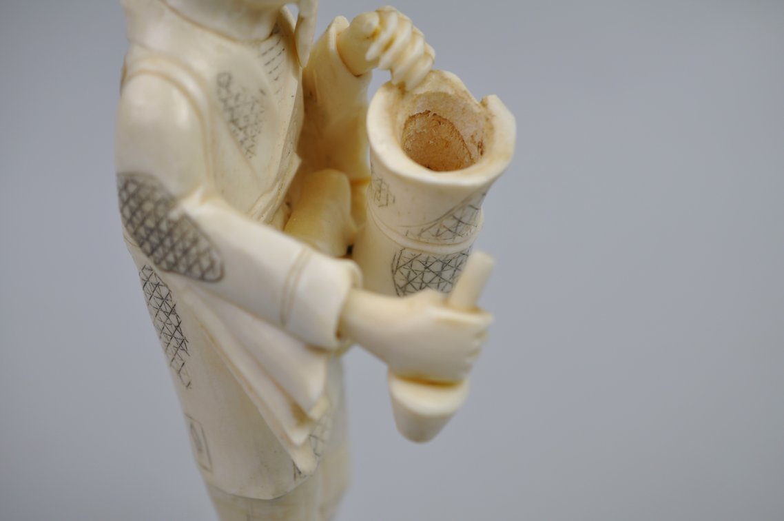 Okimono Japanese Carved Figure, Meiji Period, photo 7 of 19