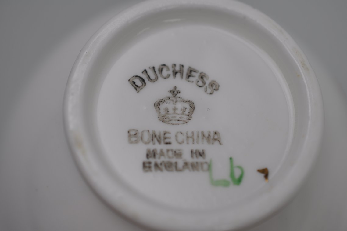 Teacups w/ Saucers Collection, photo 7 of 16
