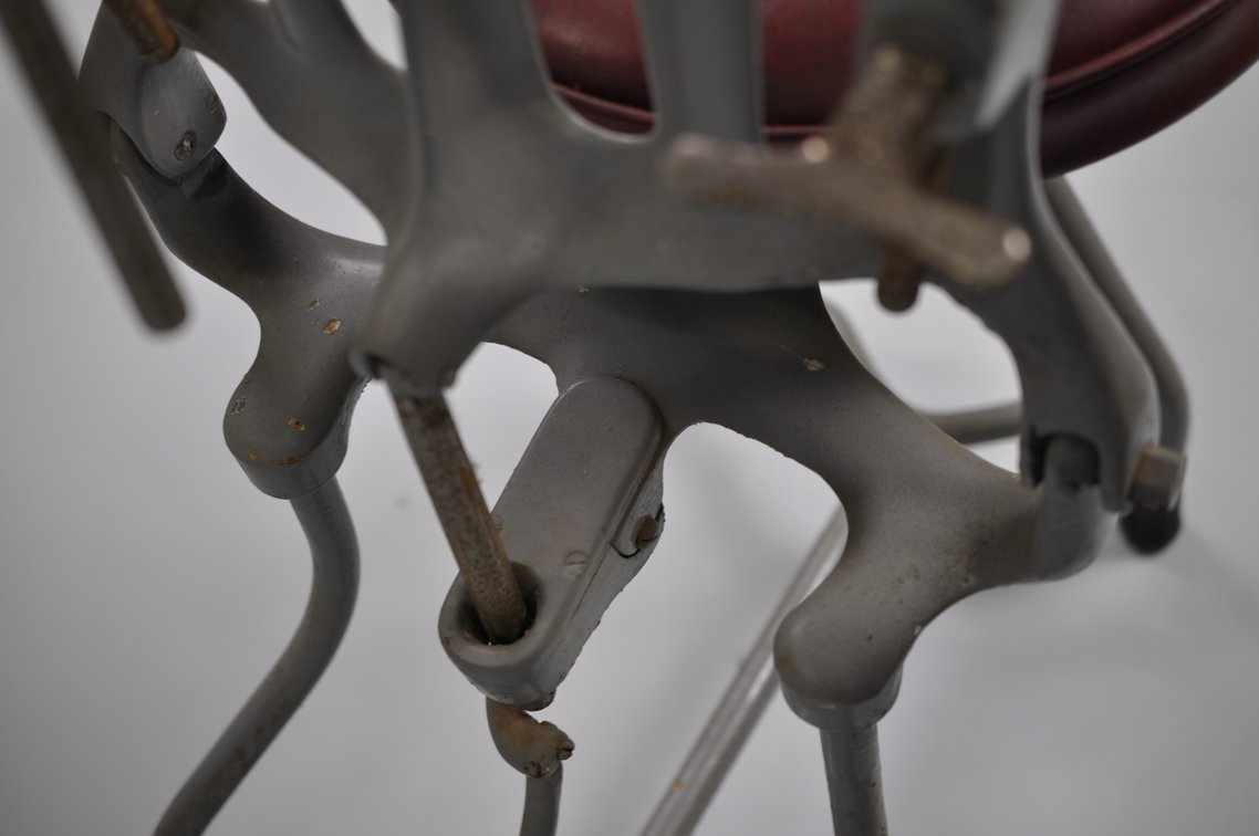 Dental Chair, photo 9 of 13