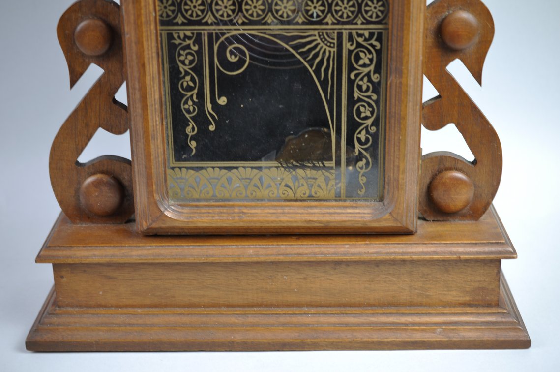 Cathedral Style Mantel Clock, photo 5 of 16