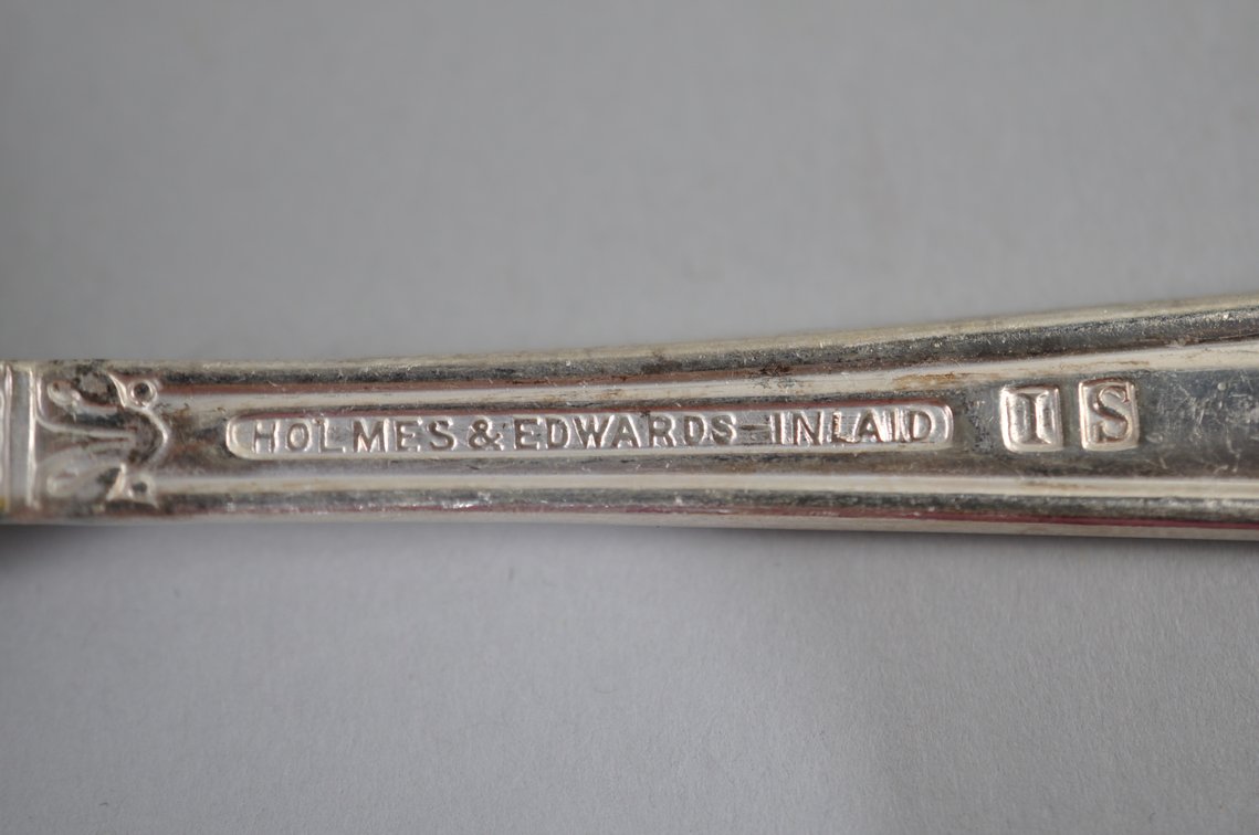 Holmes and Edwards Silverware Set w/ Case, photo 13 of 41