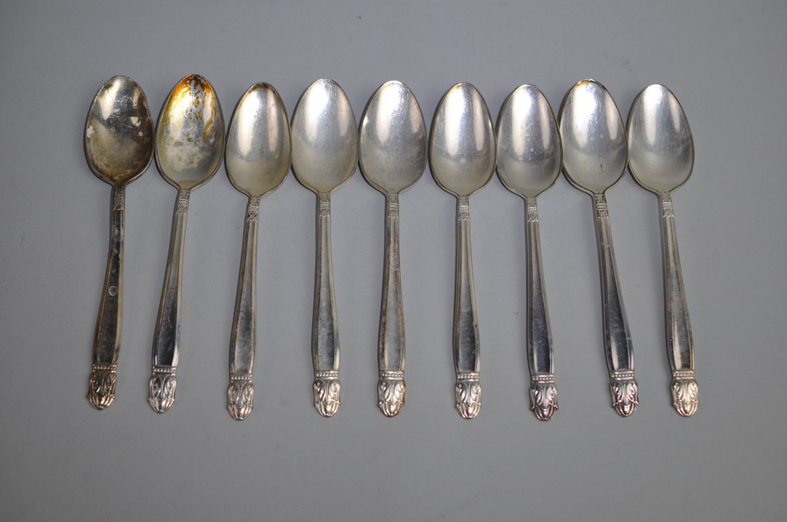 Holmes and Edwards Silverware Set w/ Case, photo 20 of 41