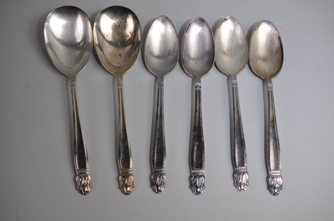 Holmes and Edwards Silverware Set w/ Case, photo 34 of 41