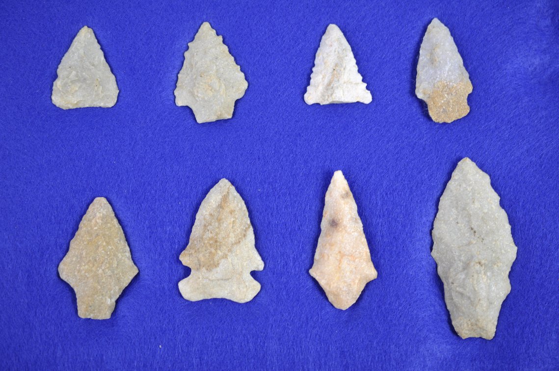 Collection of Arrowheads and Displays, photo 22 of 30