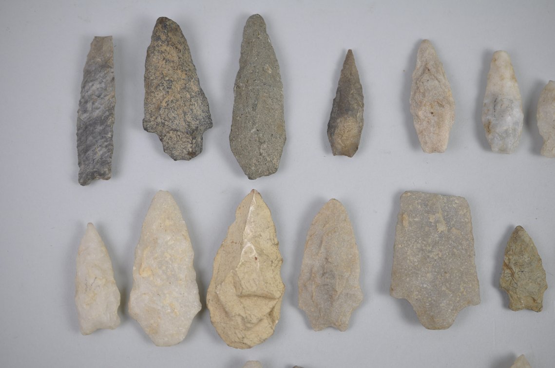 Collection of Arrowheads and Displays, photo 27 of 30