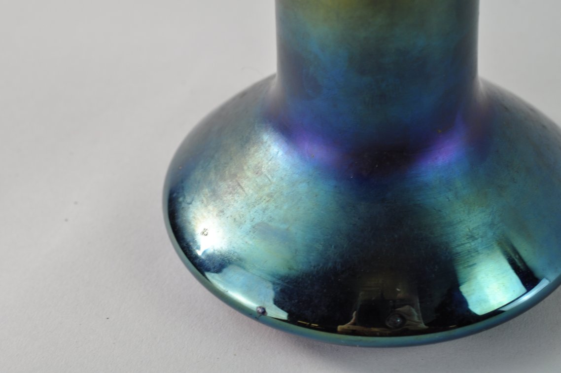 Loetz Glass Art Nouveau Snake Vase, photo 9 of 11