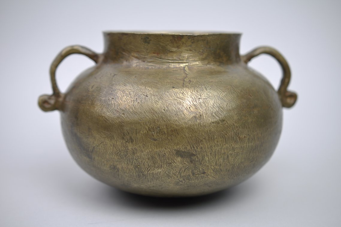 16th Century Bronze Cauldron Cooking Pot, photo 3 of 9