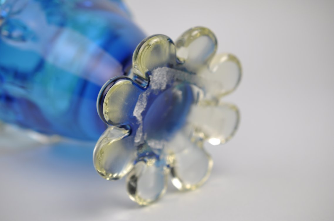 Murano Lattice Glass Vase, photo 13 of 15