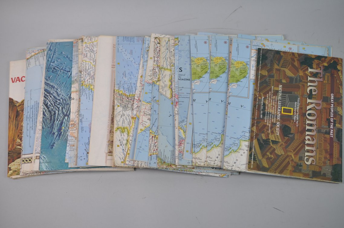 National Geographic Collection of 100 Maps, photo 3 of 7