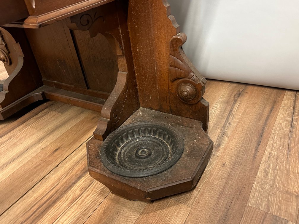 Hall Tree Walnut Victorian, photo 11 of 19