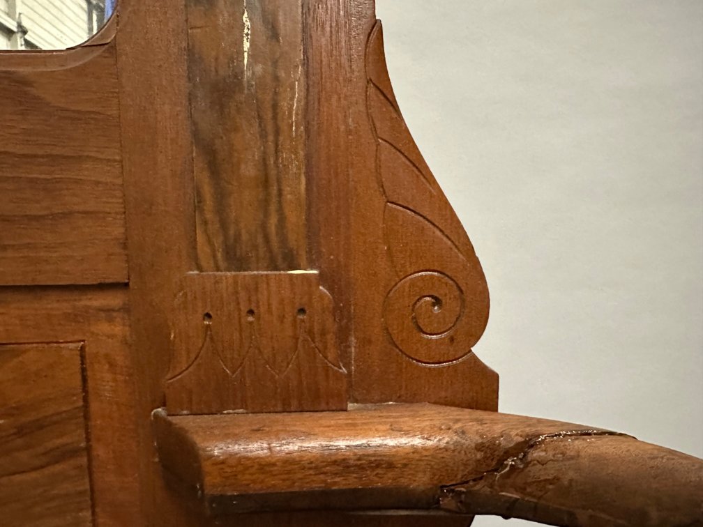 Hall Tree Walnut Victorian, photo 13 of 19