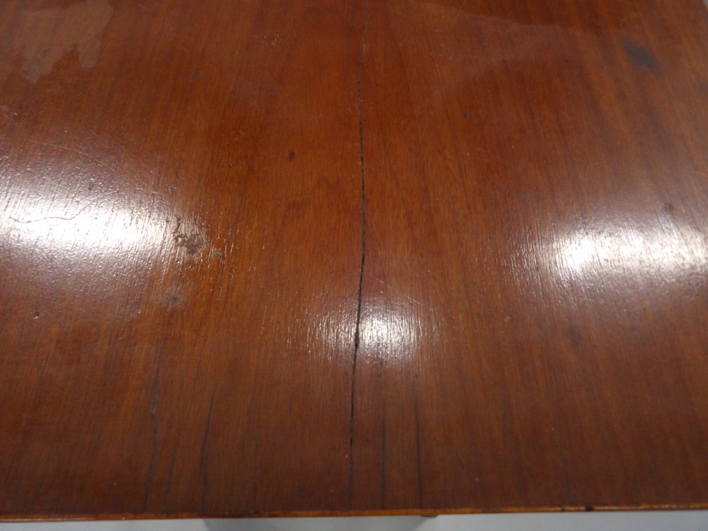 Southern Walnut Hepplewhite Dresser, photo 9 of 14