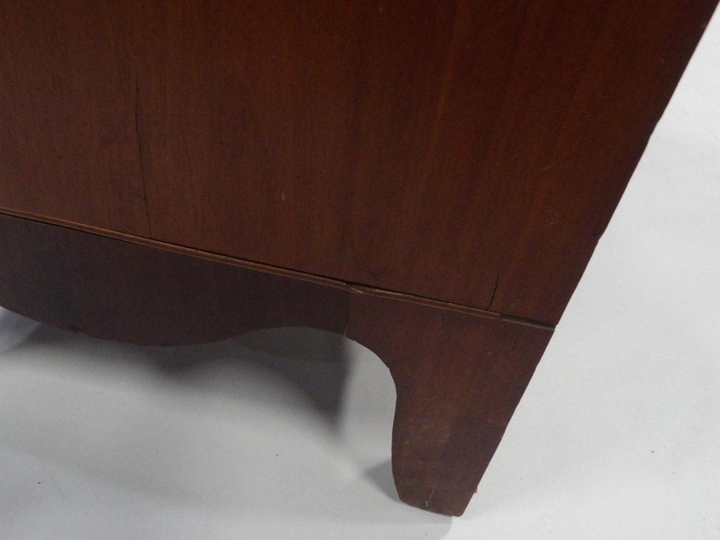 Southern Walnut Hepplewhite Dresser, photo 10 of 14