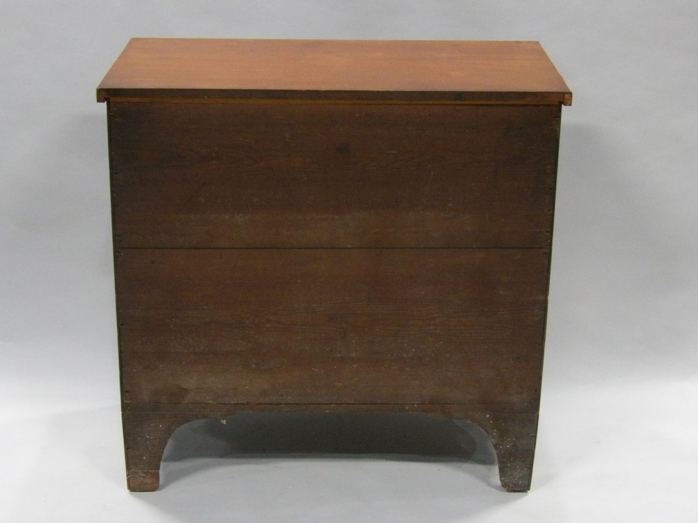 Southern Walnut Hepplewhite Dresser, photo 3 of 14