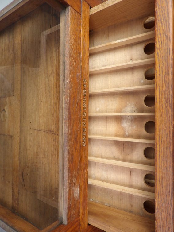 Belding Silk Display Box, photo 11 of 11