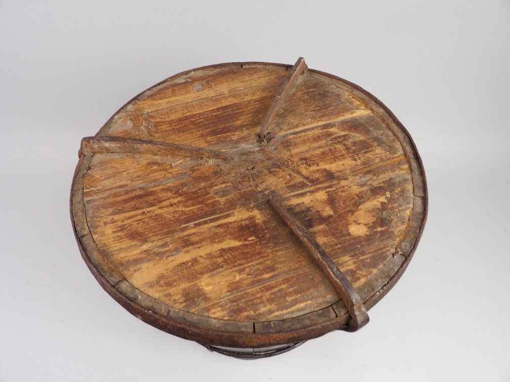 Primitive Grain Measure / Rice Bucket, photo 5 of 6
