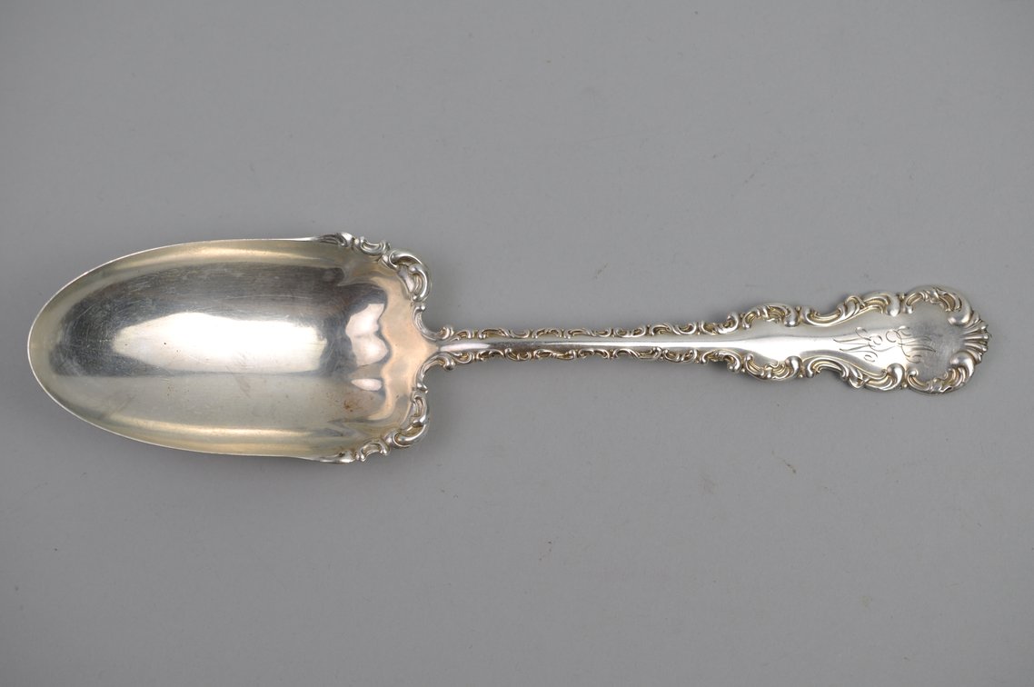 Louis XV Sterling Silver Serving Ware Set, photo 6 of 14