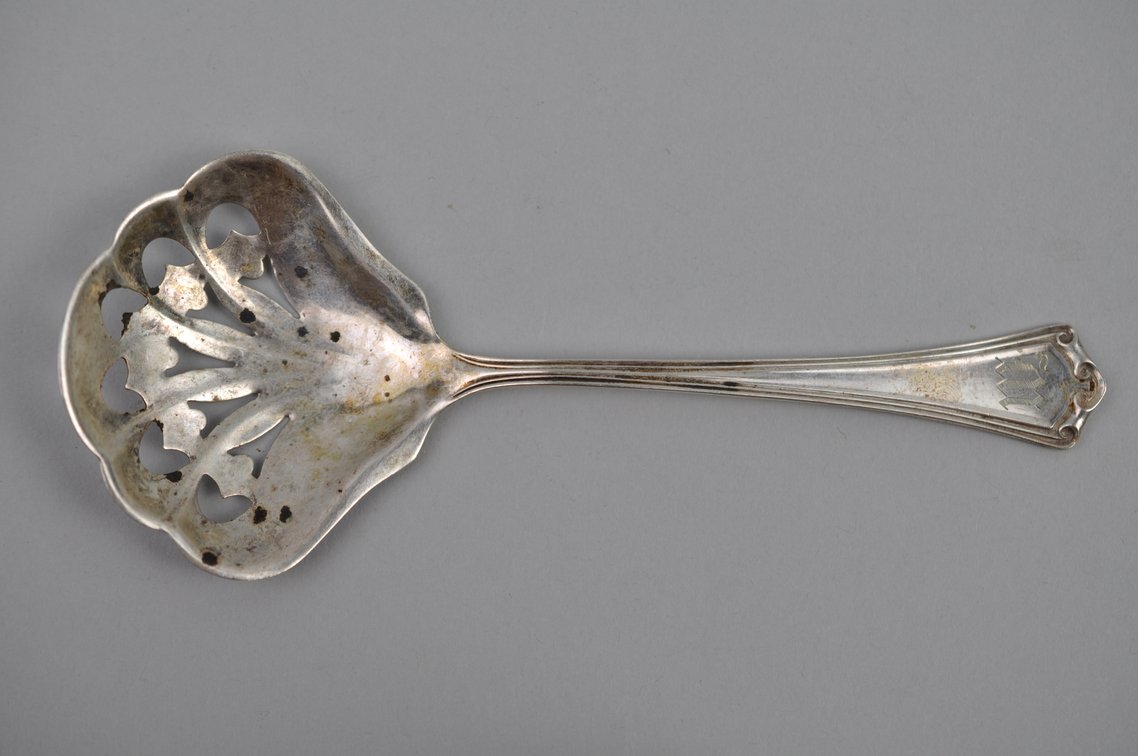Sterling Silver Pierced Serving Spoons & Pie Server, photo 13 of 21
