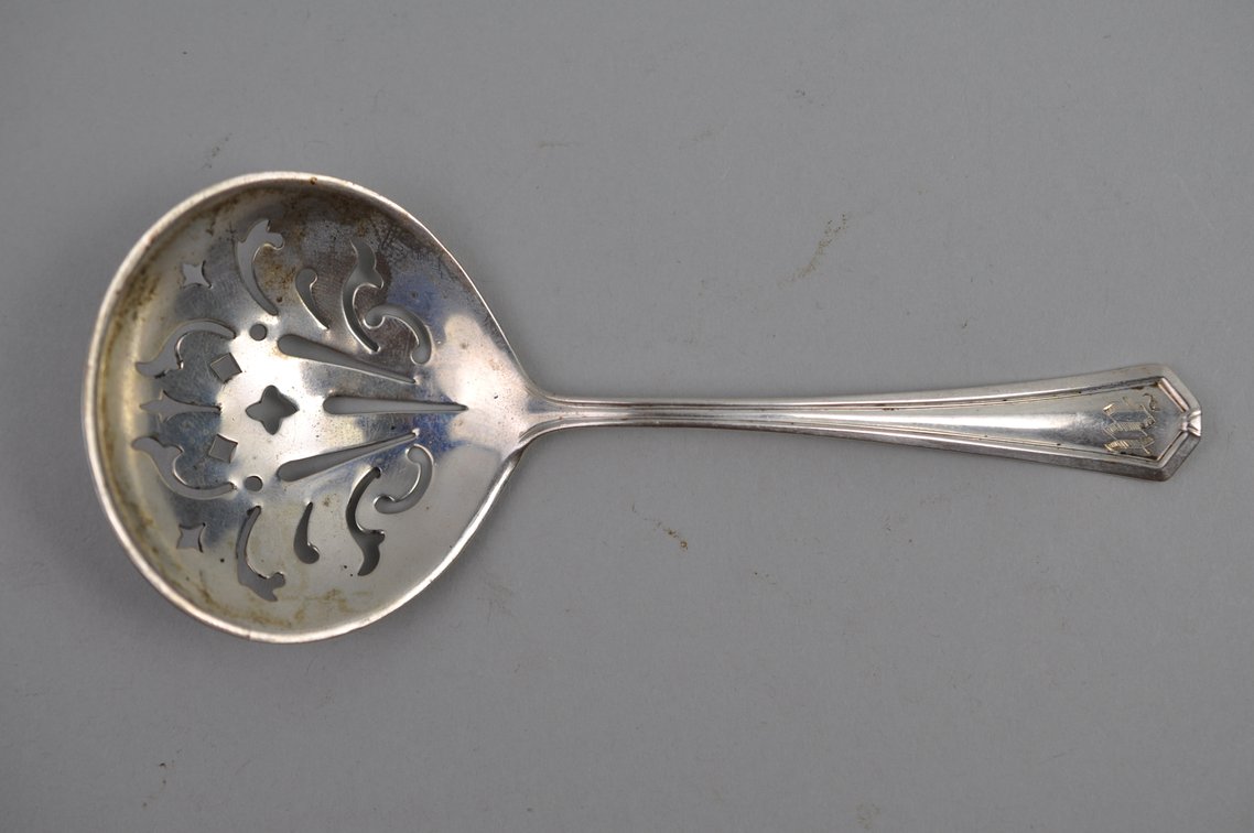 Sterling Silver Pierced Serving Spoons & Pie Server, photo 19 of 21