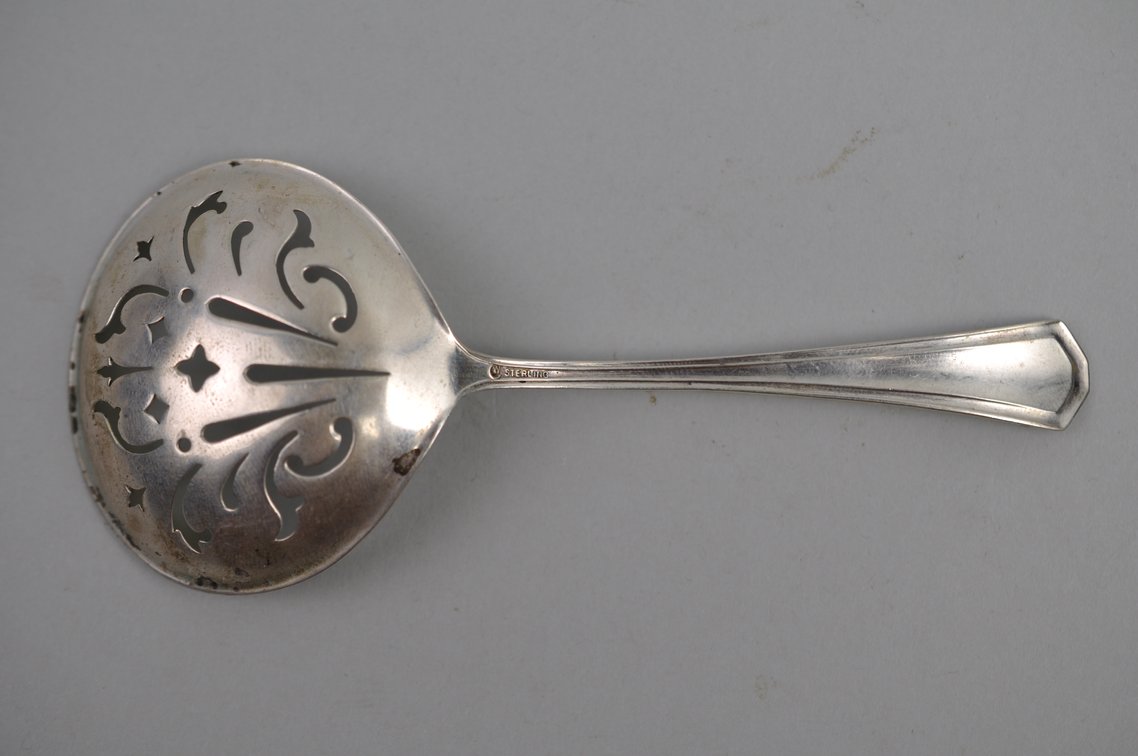 Sterling Silver Pierced Serving Spoons & Pie Server, photo 20 of 21