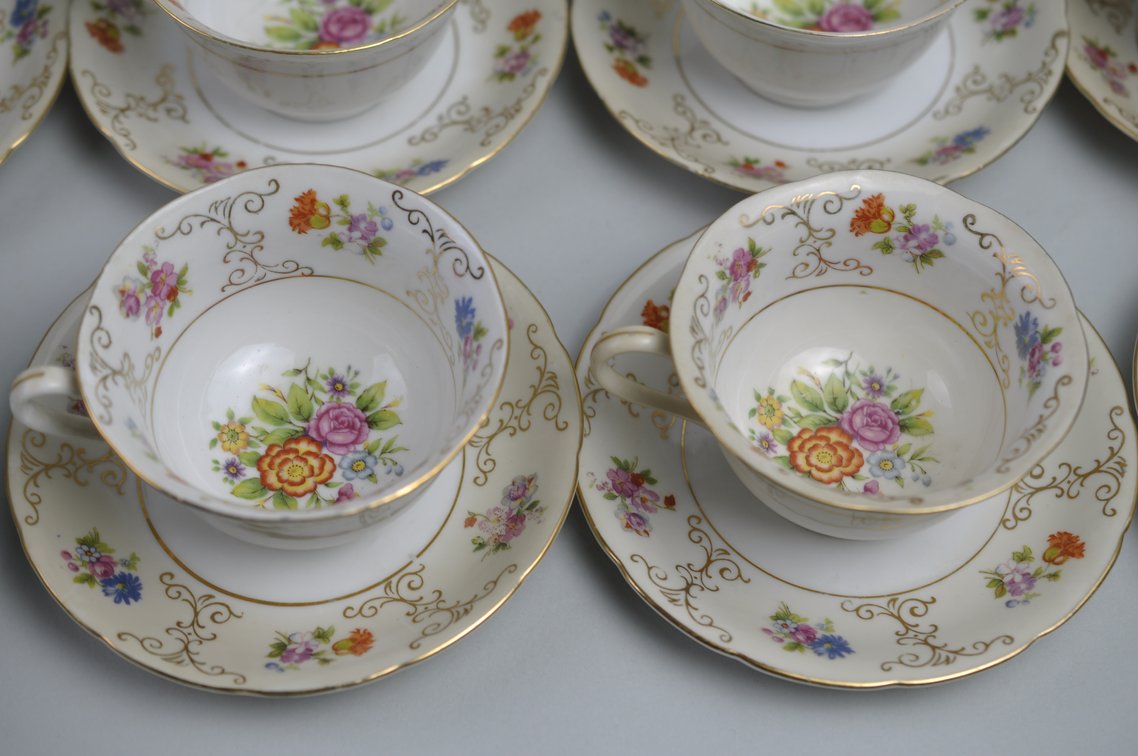Chikaramachi China Teacups & Saucers, photo 7 of 22