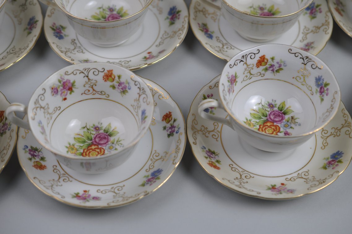 Chikaramachi China Teacups & Saucers, photo 8 of 22