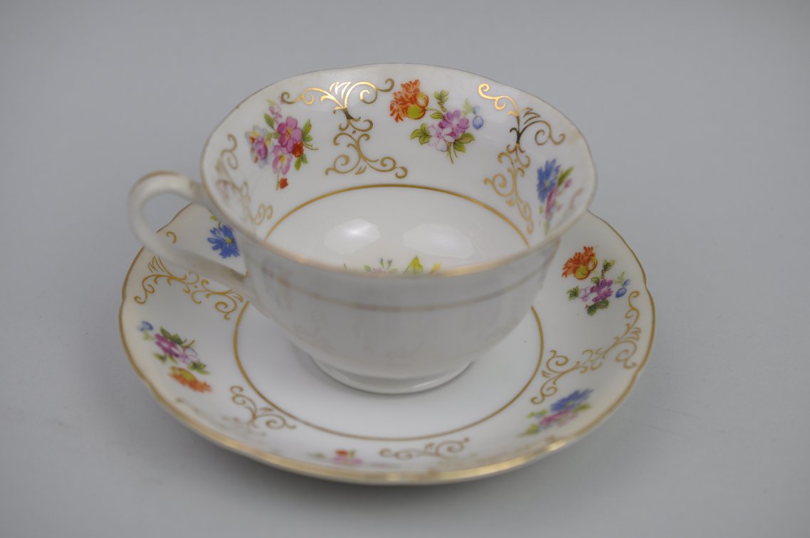 Chikaramachi China Teacups & Saucers, photo 10 of 22