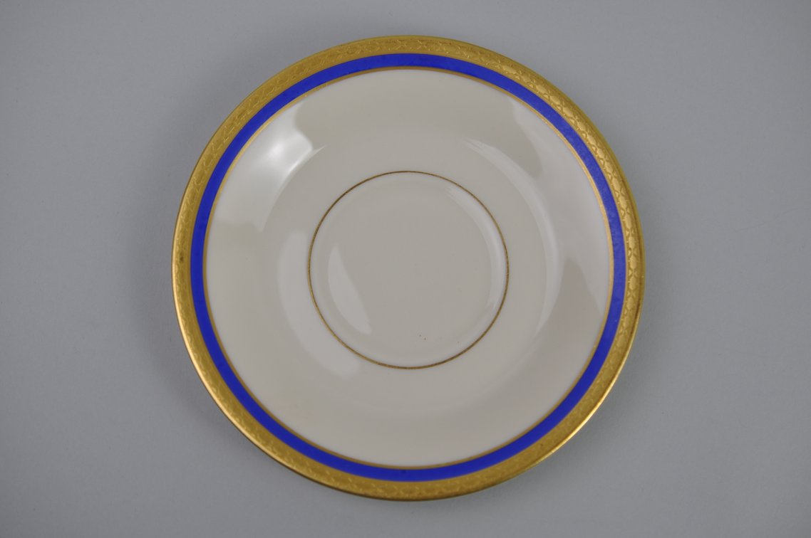 Wayne Syracuse China 19 Teacups & Saucers, photo 12 of 20